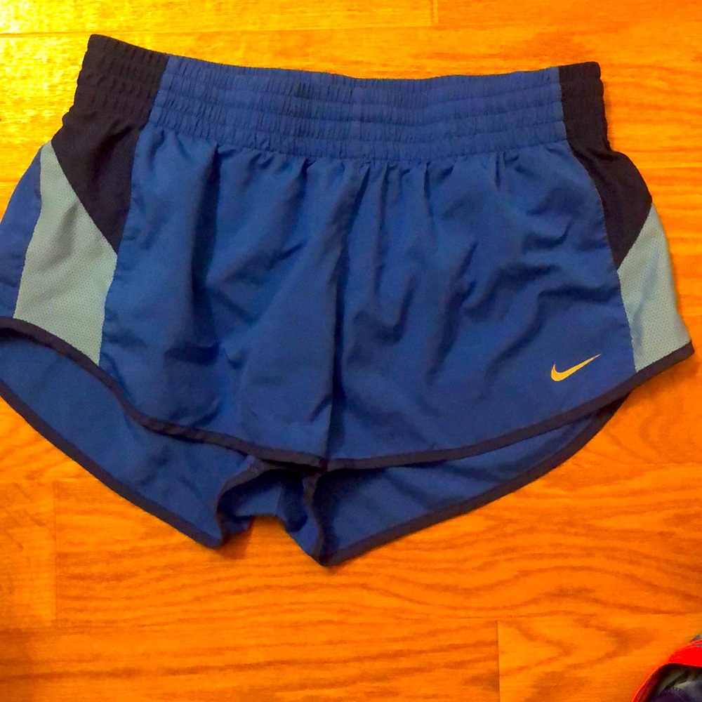 Women’s Nike Running Shorts Sz M